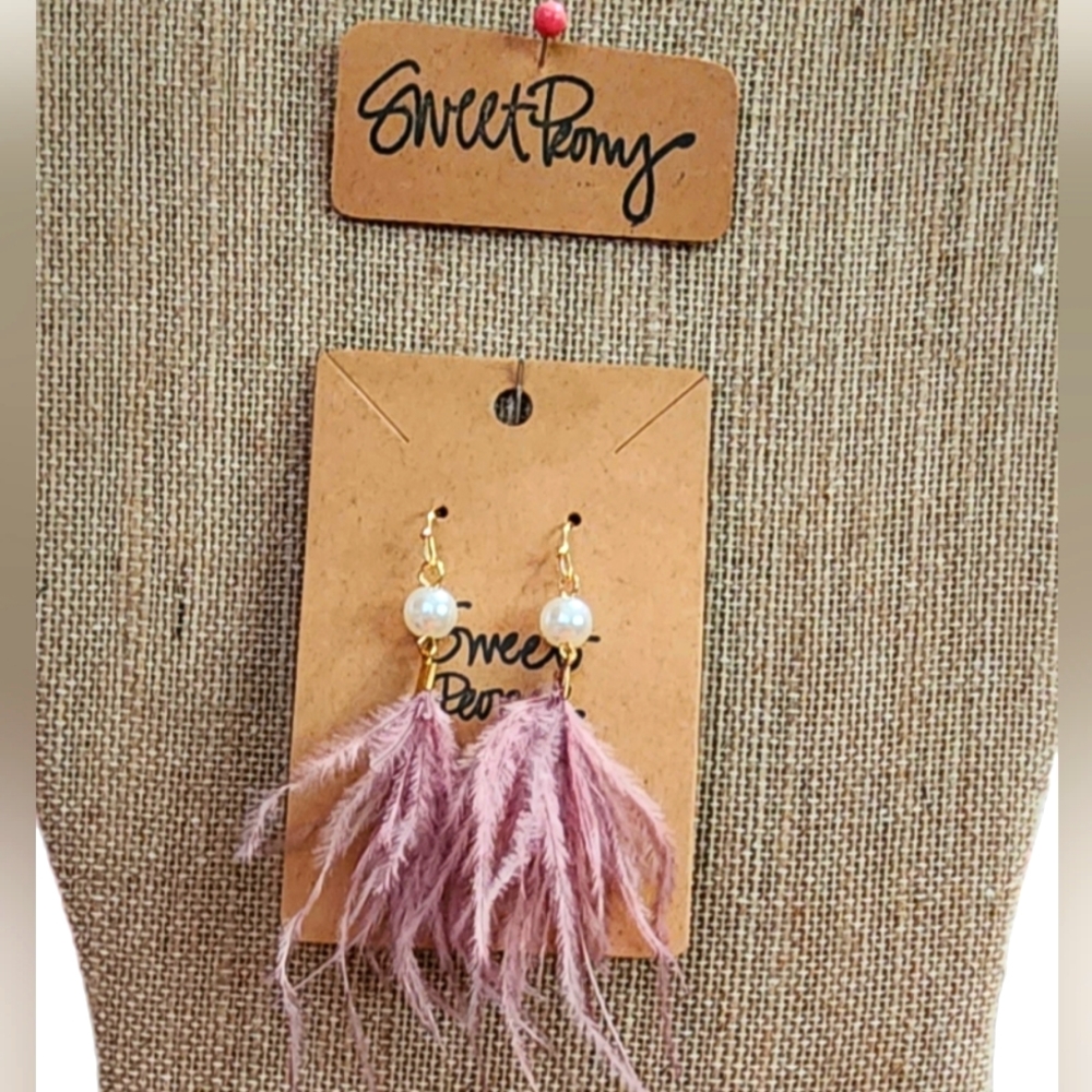 Dainty feather mauve pink blush pearl earring fairy boho maximalist minimalist